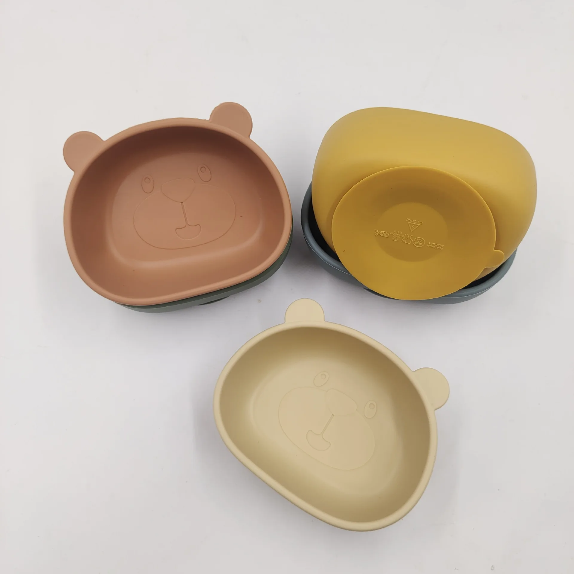 Wholesale Cartoon Panda Baby Bowls Silicone Soft Anti-fall Food Feeding Plates Tablewares With Suction Cup