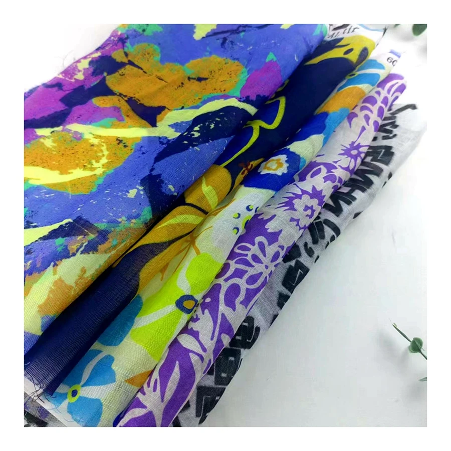 Wholesale hot sale black letter pattern  printing   60gsm 100%  pure  linen fabric for clothing