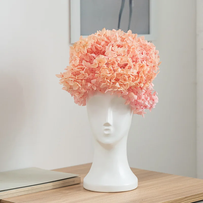 Q061 Hot Sale Luxury Vase Artwork Artistic Drawing Created Ceramic Flower Vase Decoration