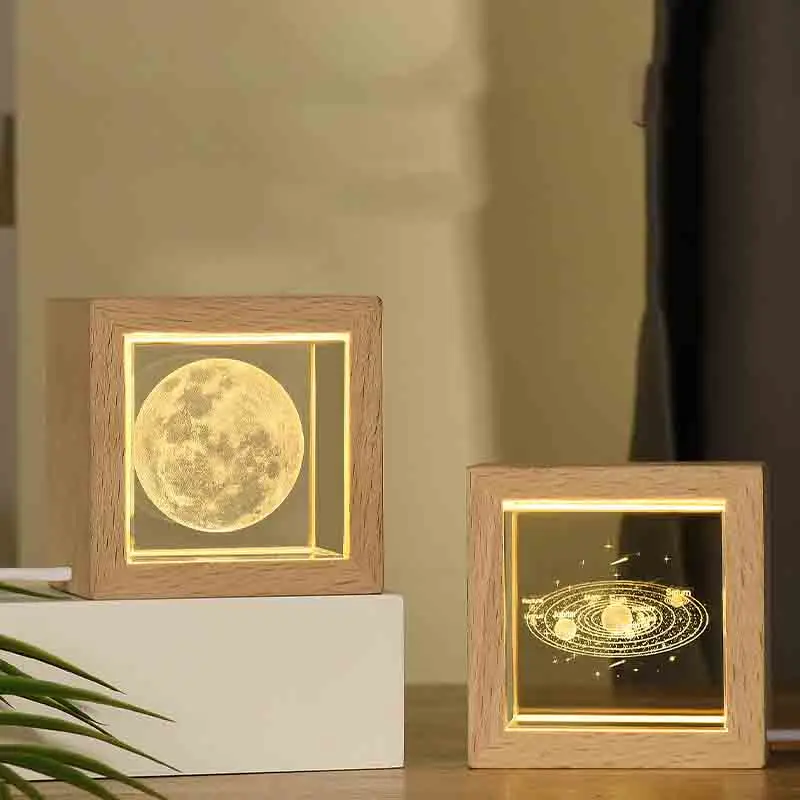 3D Engraved Crystal Galaxy Ball Kids Birthday Gift Glass Etached Astronaut Solar System Ball LED Night Lights With Wood Base