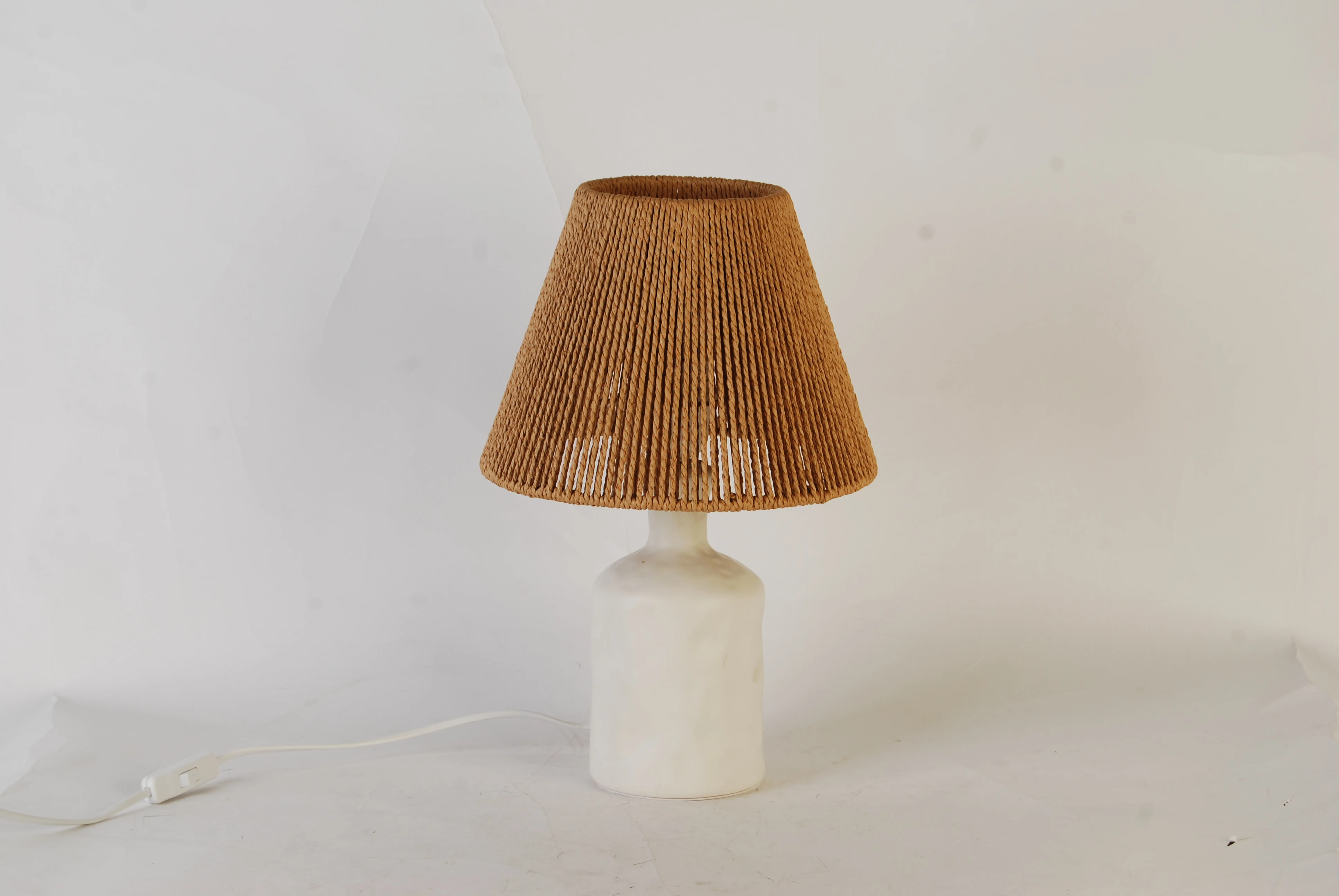 Bed Room Reading Lamp Cool white and Rattan shade Lamp Office Lighting