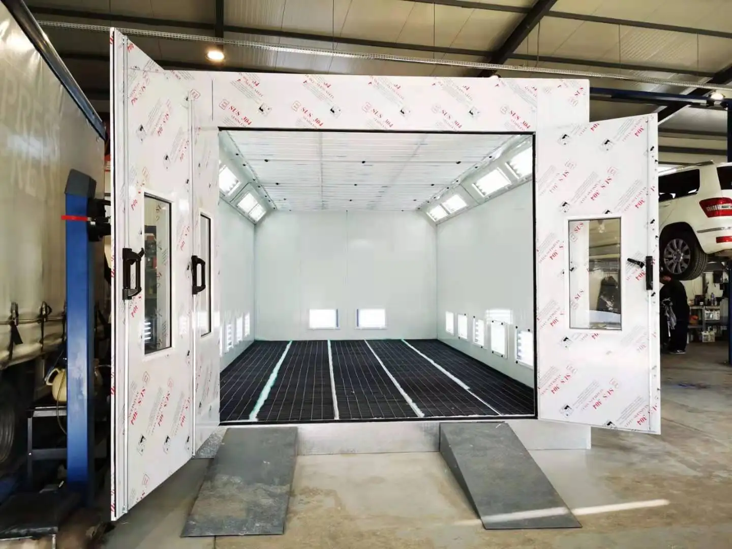 Natural Gas Paint Spray Booth Automotive Car Lacquer Baking CNG LNG Oven Room