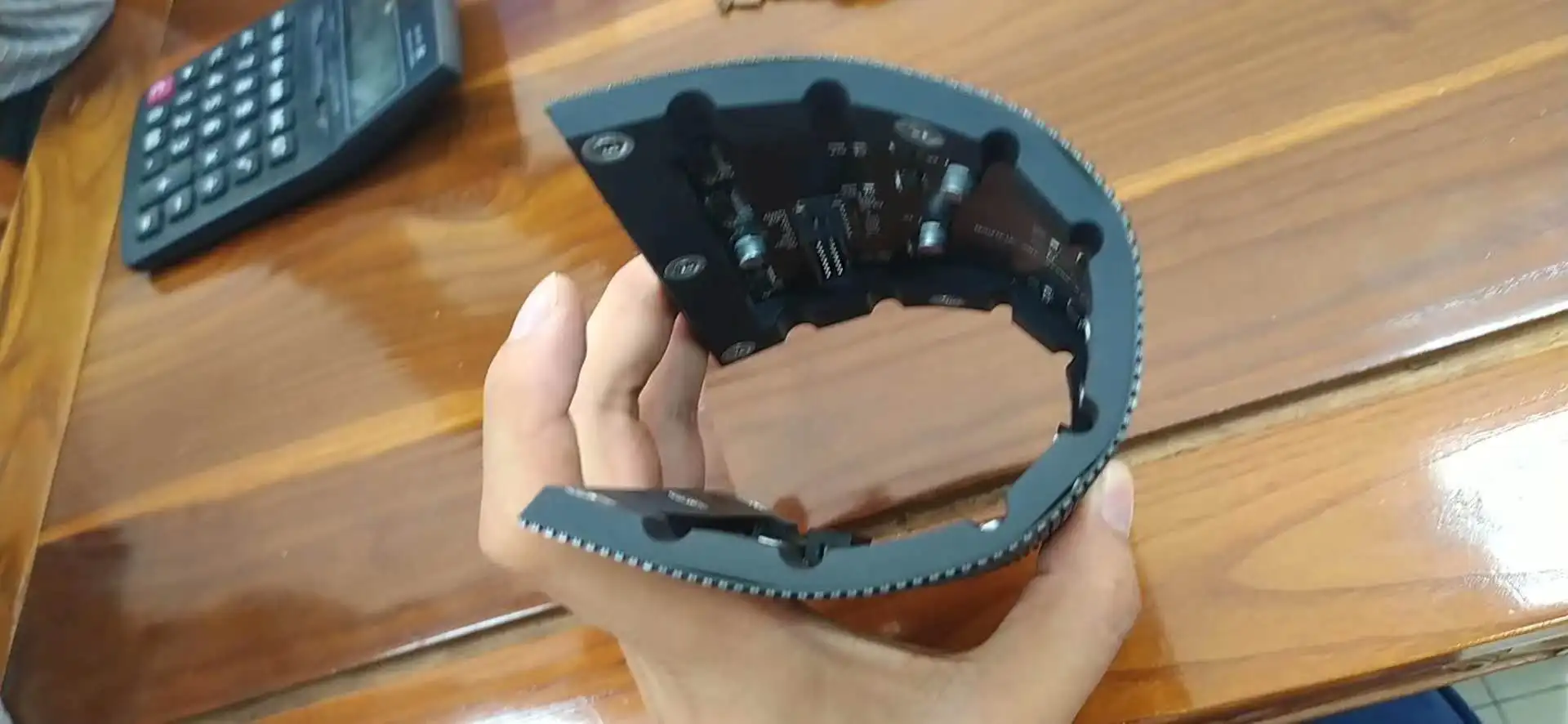 Creative Small Flexible Led Screen P2 Indoor DJ Bars Flexible Led display Module