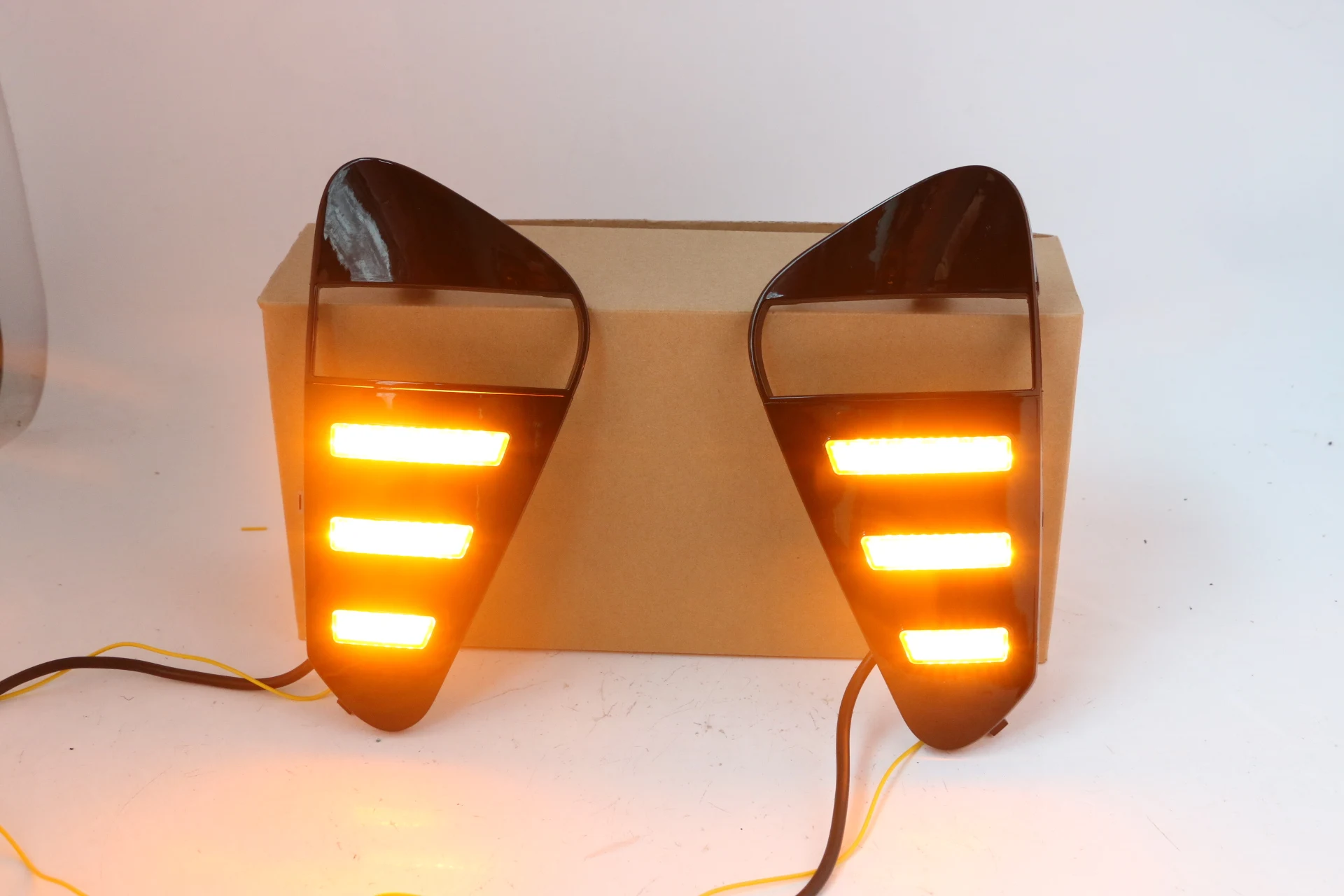 Front bar light for Geely Proton X50 2018-2020 Foglamp for Geely Proton X50 Daytime running light for Proton X50 2018-2020 drl