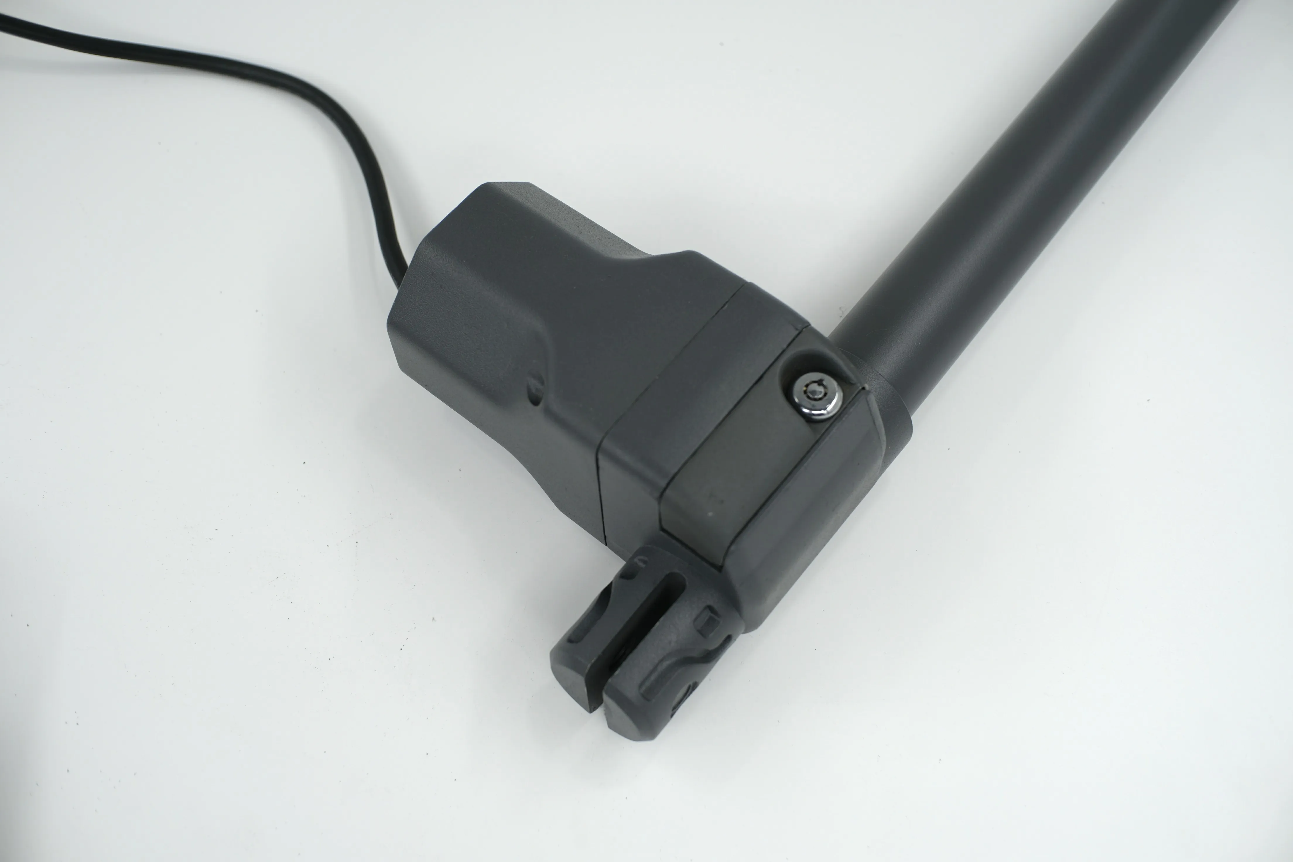 Home Use 24V/220V DC/AC Swing Gate Opener Kit with Modern Industrial Design Double Power Stainless Steel Motor