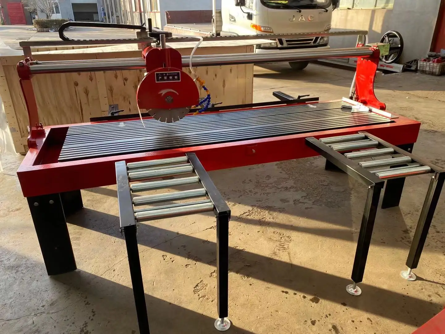 mini water jet marble stone tile marble granite cutting machine QB2000