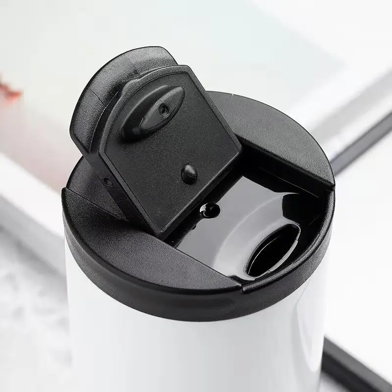 Outdoor Travel Reusable 550ml Coffee Cup Lids Insulated Vacuum Water Bottle Mug Stainless Steel Custom Coffee Cup