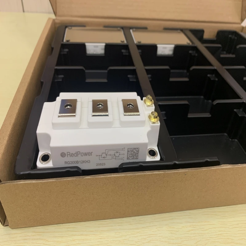 Good heat dissipation FY07 IGBT 1200V 300A VCE(sat) 2.50V IGBT medium Voltage class 1200V IGBT