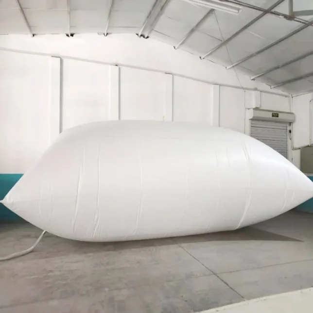 Hot sale palm oil in 20ft container flexitank flexi bag  Indonesia