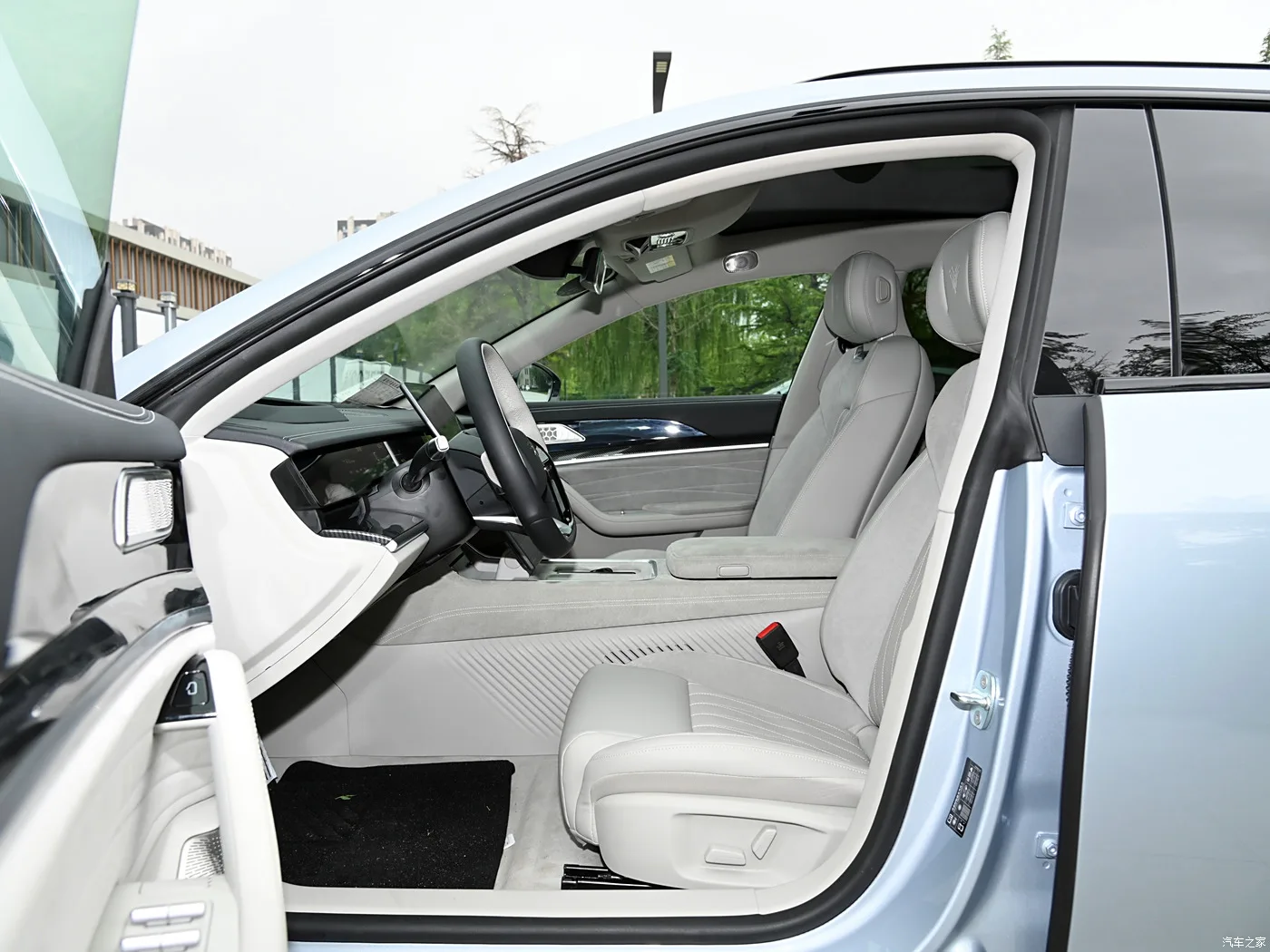 2024 Neta S 4-х колесный автомобиль электрический Новый энергетический Long Range Drive дешевый спортивный цена для взрослых