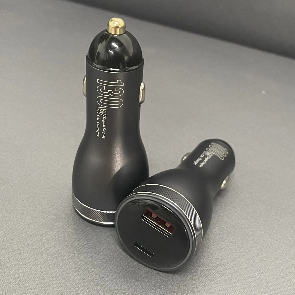 CE ROHS KC PD PPS USB-C 100W & USB-A QC3.0 18W smart portable Car laptop Charger for smart phone