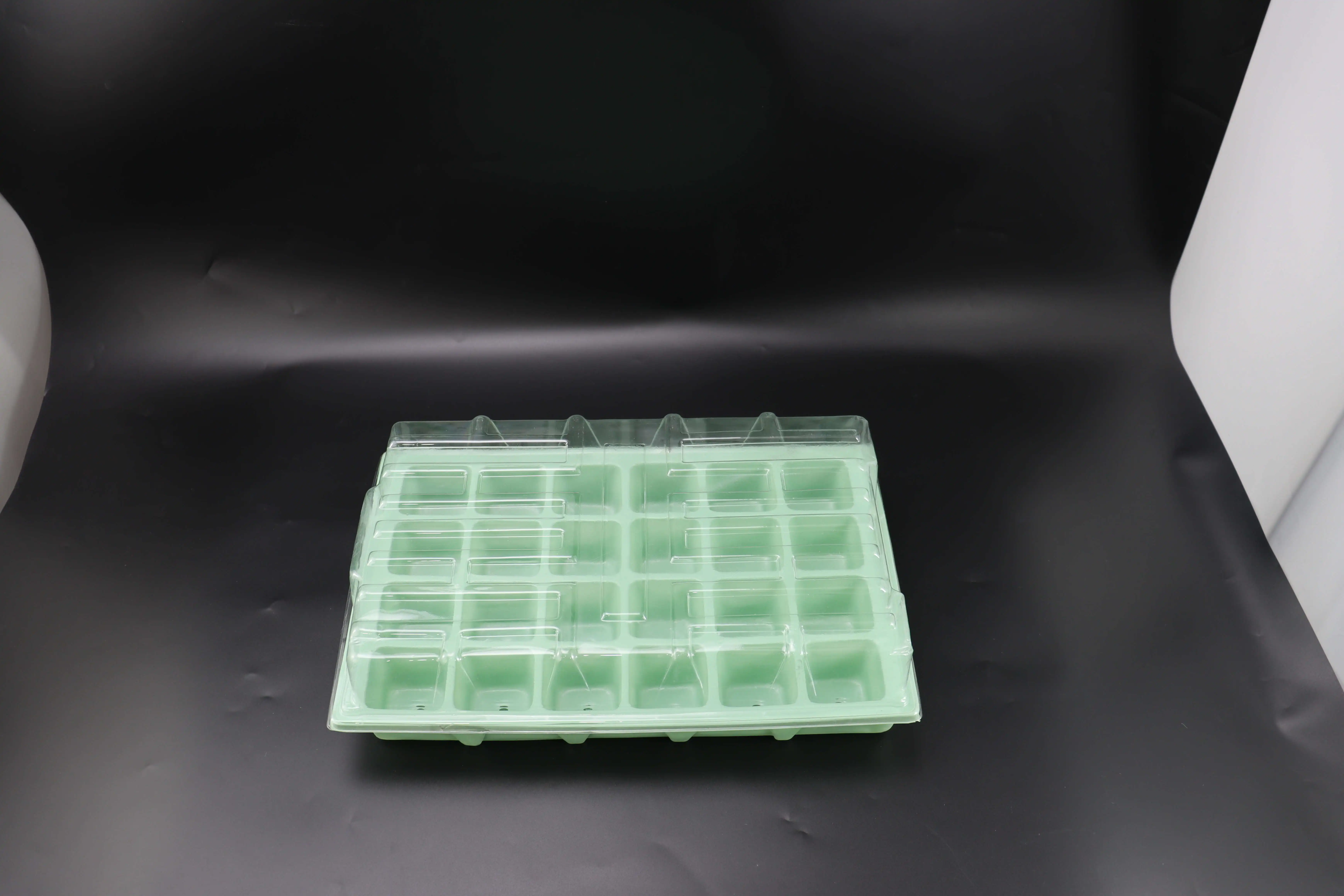 Sell High-Quality Seed Starter Kit Seedling Propagation Ps 24 Grids Plant Grow Tray