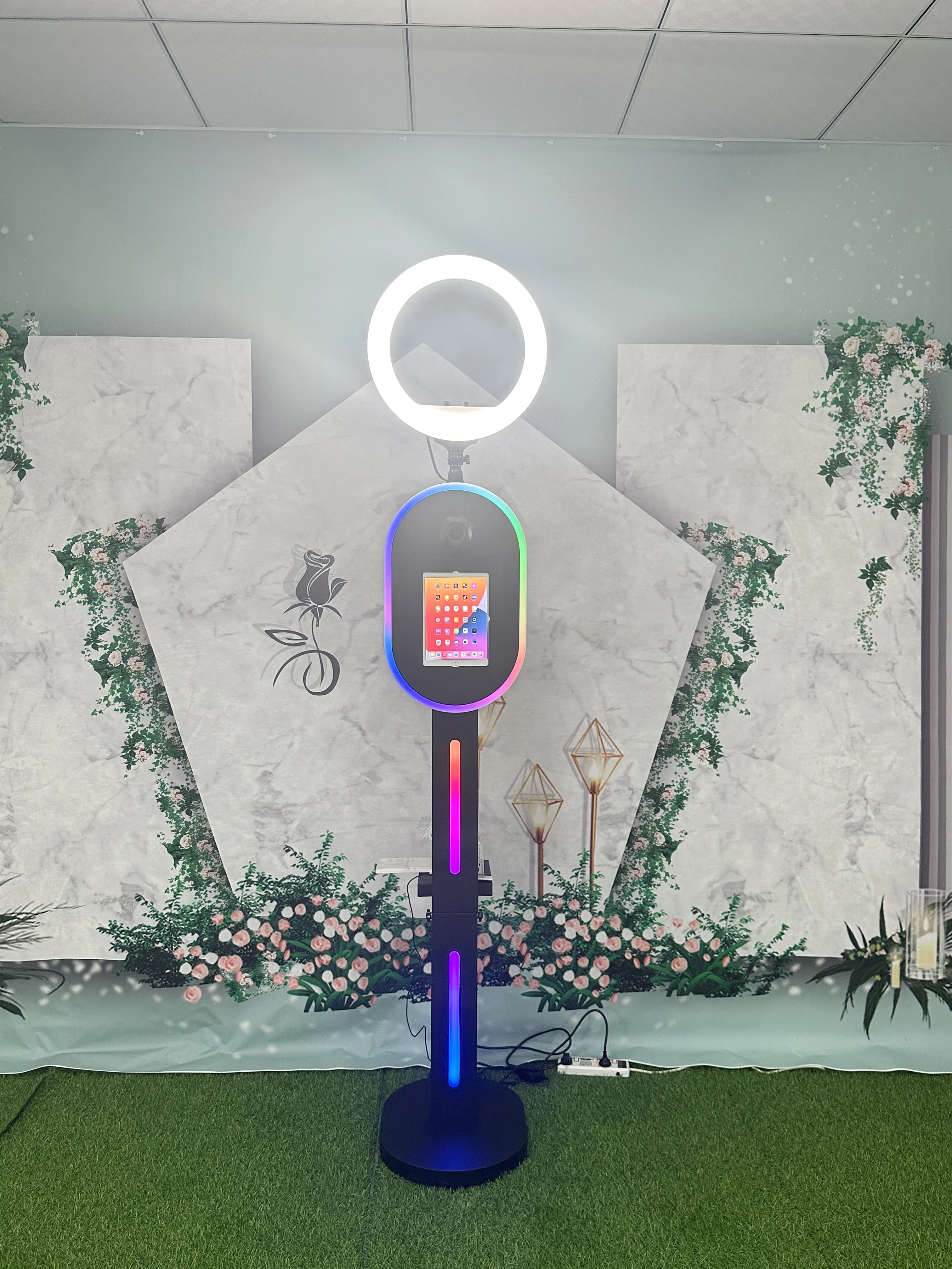 Portable Black Color Booth Stand With Ring Light For Ipad and Camera Led Oval Selfie Dslr iPad Photo Booth