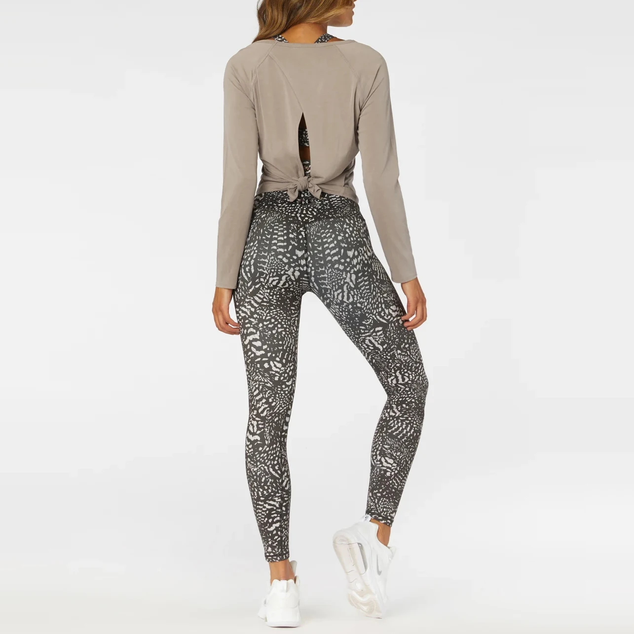 Long Sleeve Tracksuit Woman Yoga Pant Legging 3 Pcs For Sport Wear Wholesale High Quality Sets