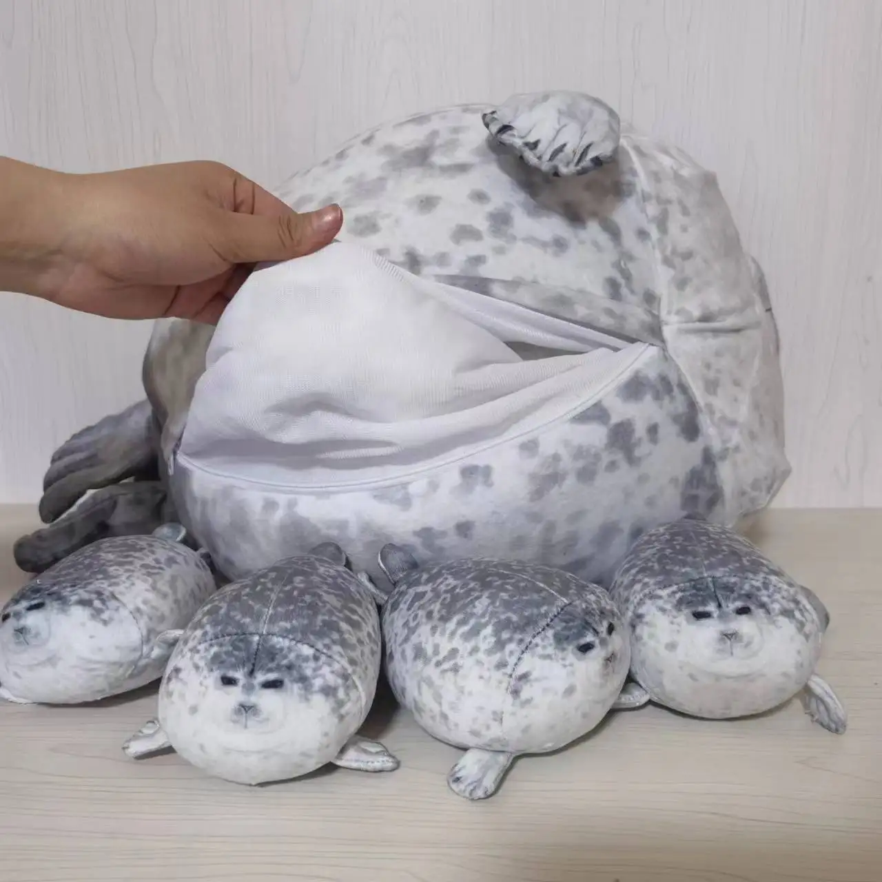 Newstar Seal Pillow Cute Seal Plush Toy with 4 Baby Seal Plushies in Her Tummy Cotton Stuffed Animals Gift for Kids