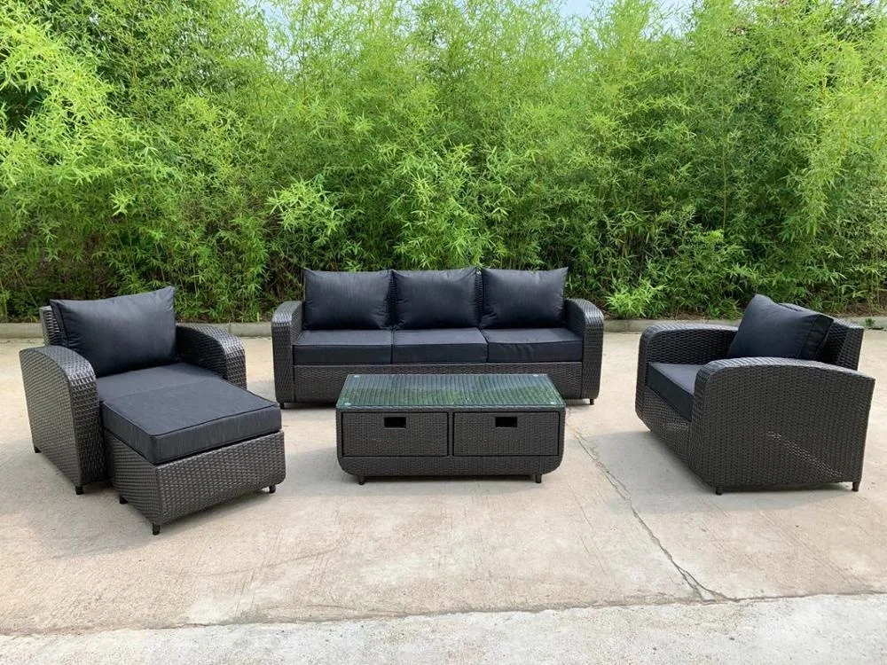 Luxury Design Garden Conversation Sofa PE Rattan Outdoor Furniture Set
