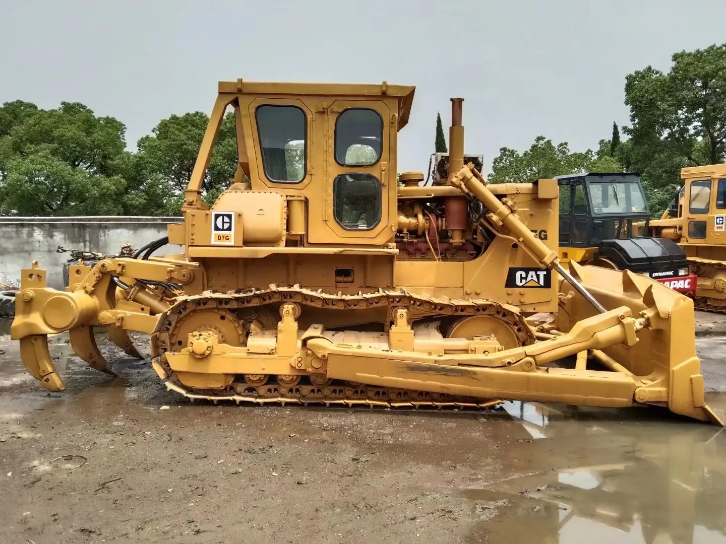 Original  Japan Used Crawler  Bulldozer For Sale/ Second Hand  Bulldozer CAT D7G In Good Condition