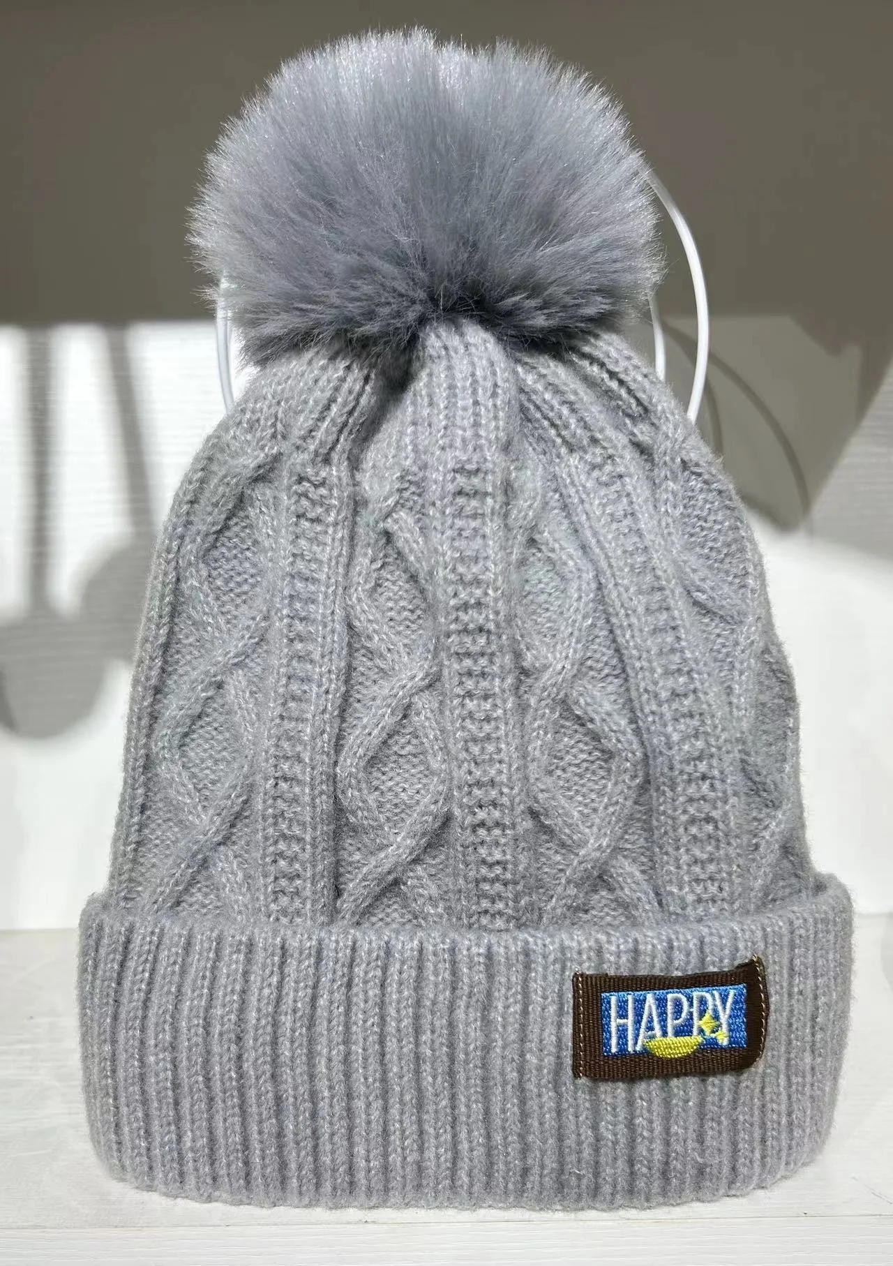 Best seller Korean version new artistic warm woolen fashion simple ball knitted beanie hats rabbit fur winter hats with pompom