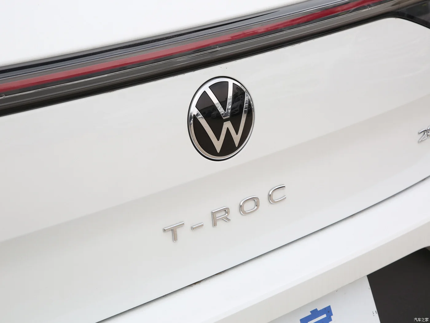 2024 Лидер продаж VW T-ROC для изучения песни с 1 4 т/1 5 т 150/160 пс левым рулем автомобили произведенные в китайском высоком качестве