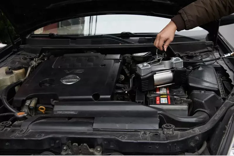 heavy duty metal auto mini air compressor for inflating