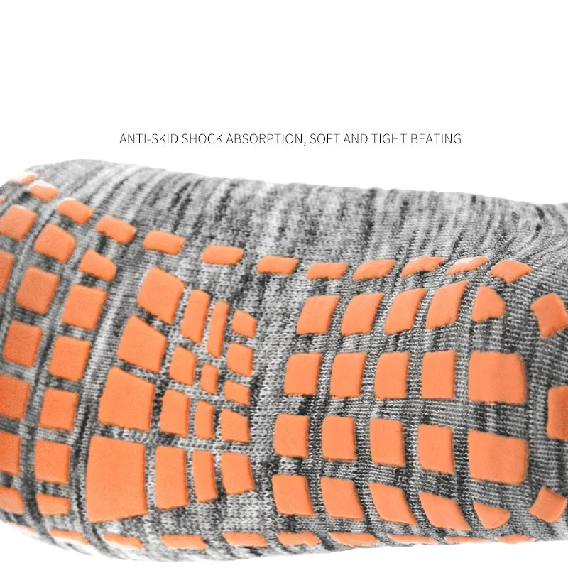 Wholesale Amusement Park Anti Slip Sweat Absorption And Anti Friction Trampoline Socks