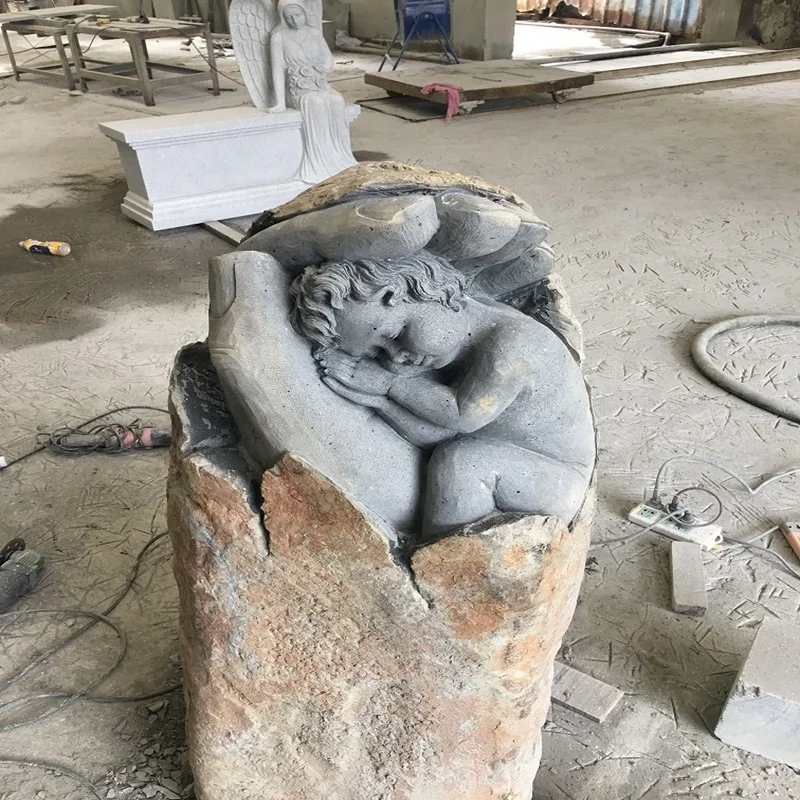
China Basalt hand with Baby carving memorial monument hotsale 