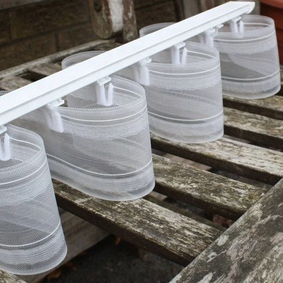 Wholesale Clear Transparent Wave Tape Plastic Hook For S Ripple Fold Track Hanging