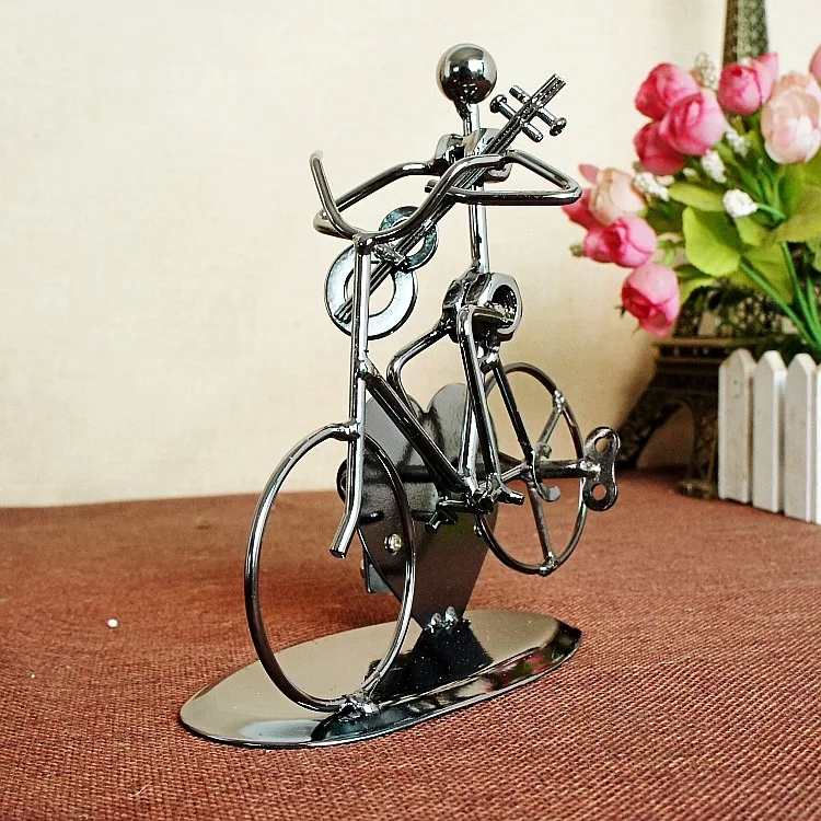 New product Iron Art Musician Man Model Music Box Metal Bicycle Garden Ornaments Gift