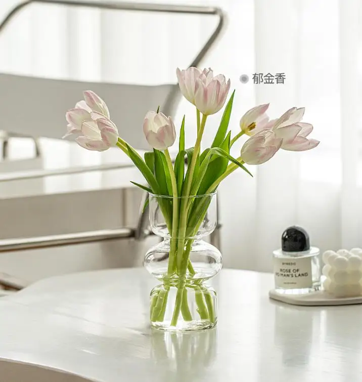 Elegant Customized Glass Vase Decoration for Living Room Color Pink Black Clear Decoration Glass Vase Candle Hoder
