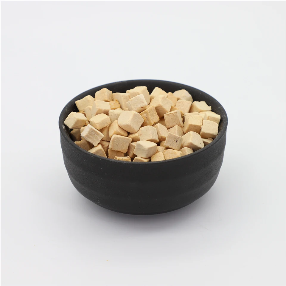 Freeze-dried pet snacks for dogs and cats freeze-dried chicken meat chicken breast factory direct sales