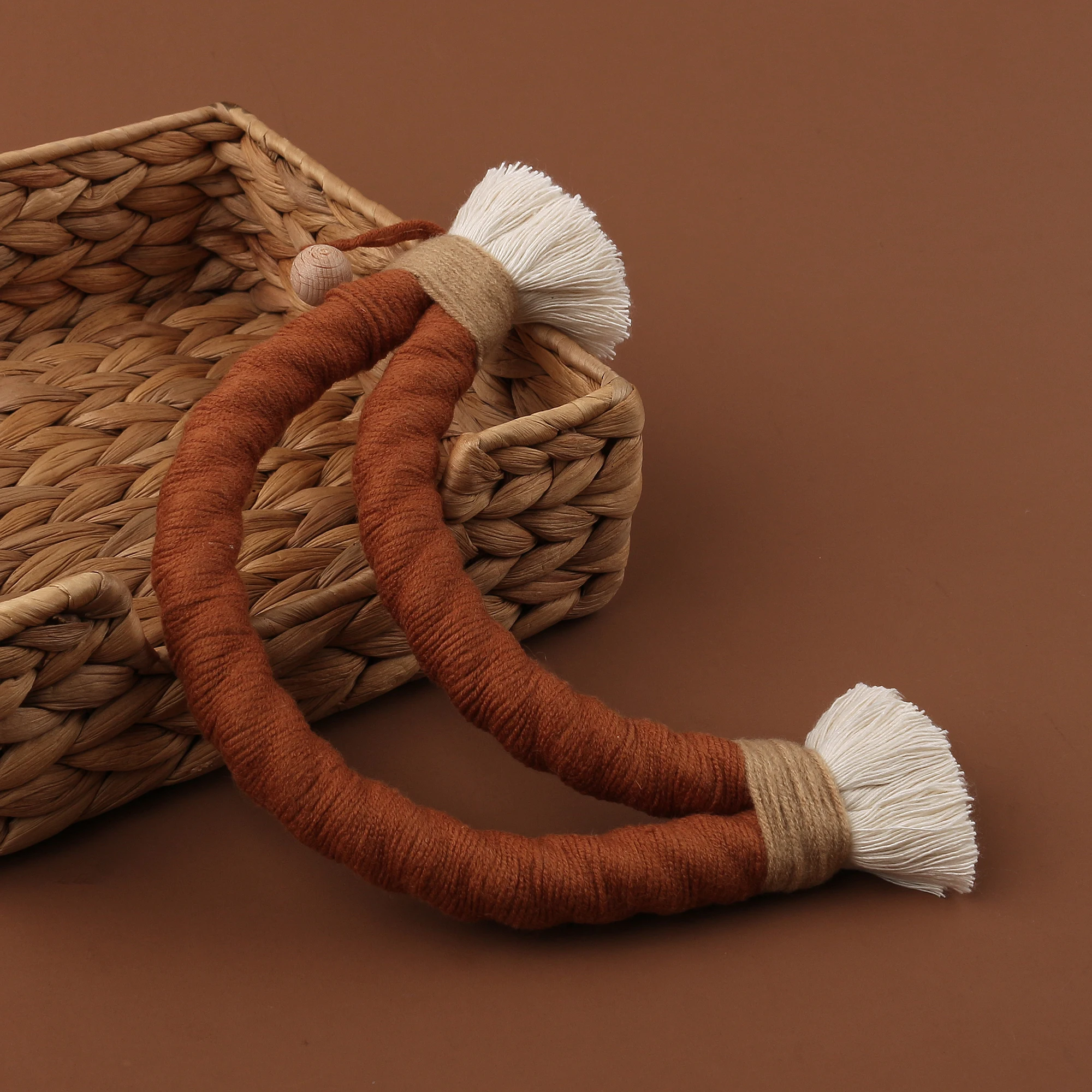 Haoyuan Boho Hot Sale Handmade Moon Wall Hanging Macrame Wall Hanging Baby Room Decor