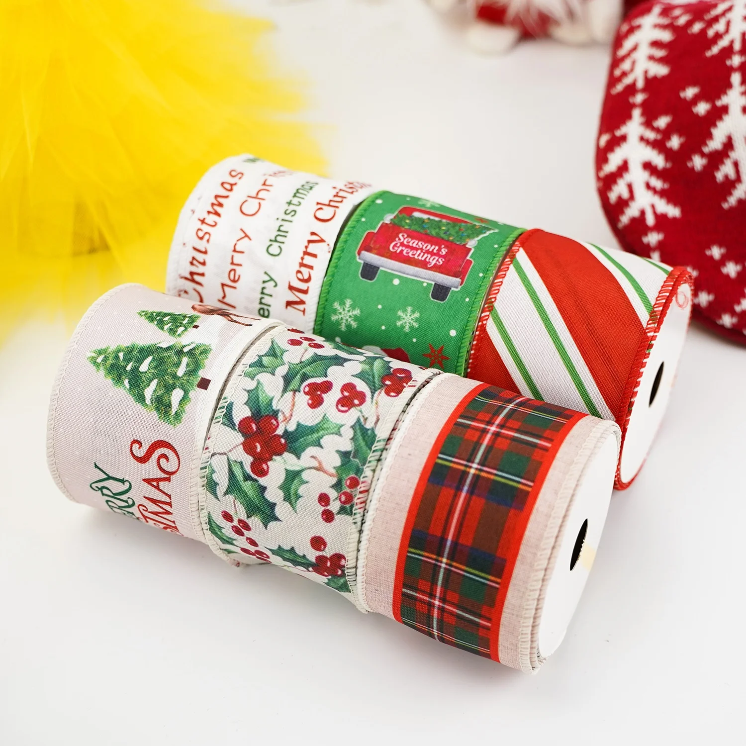 Huihuang Wholesale Cheap Custom Printing Wired Christmas Ribbon Christmas Ribbon Wire Edge For Wreaths Bows Decorations