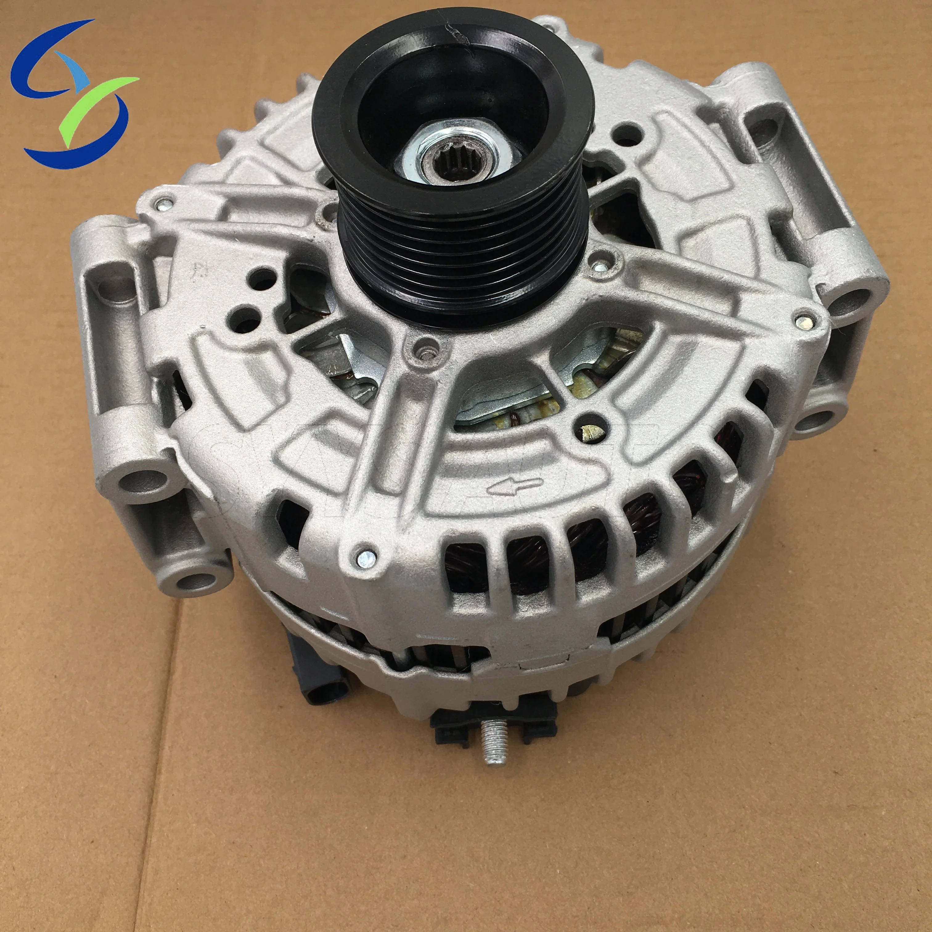  Генератор переменного тока для Mercedes W221 S350 0121813001