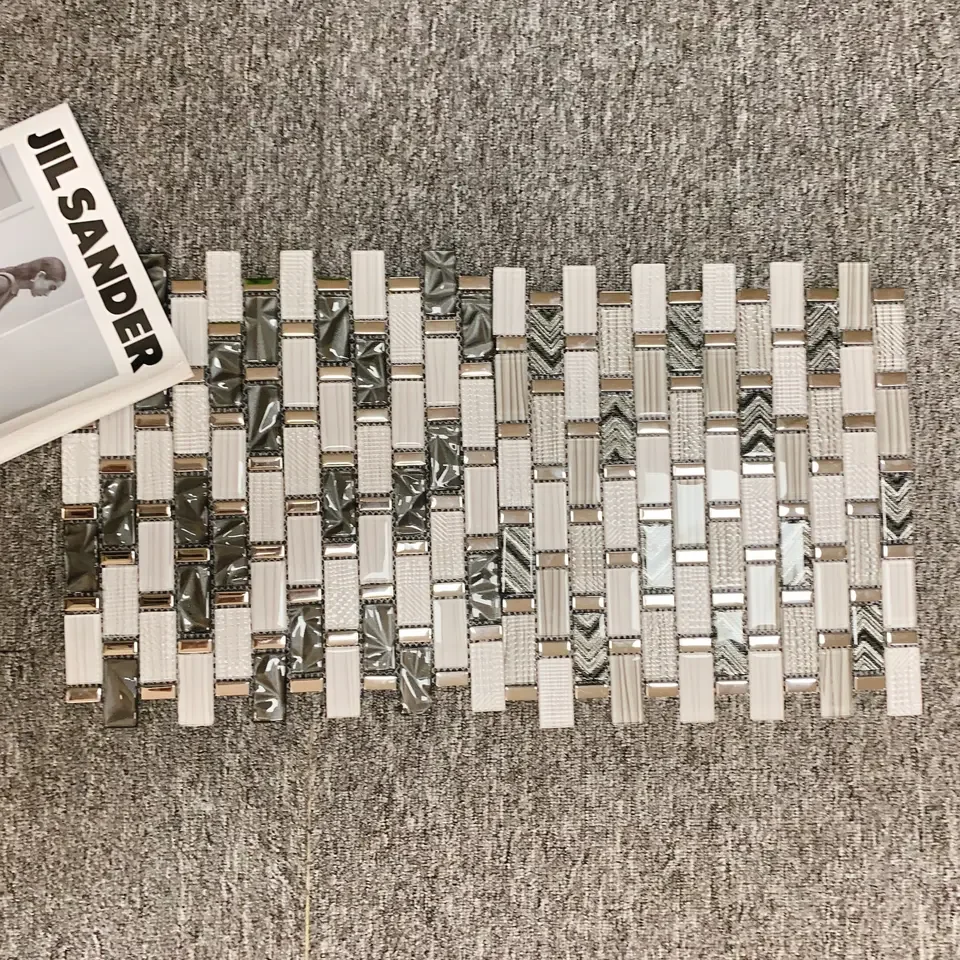 Factory High Quality Tile Waterjet Marble Mosaic Tile Kitchen Decorative Glass Mosaic