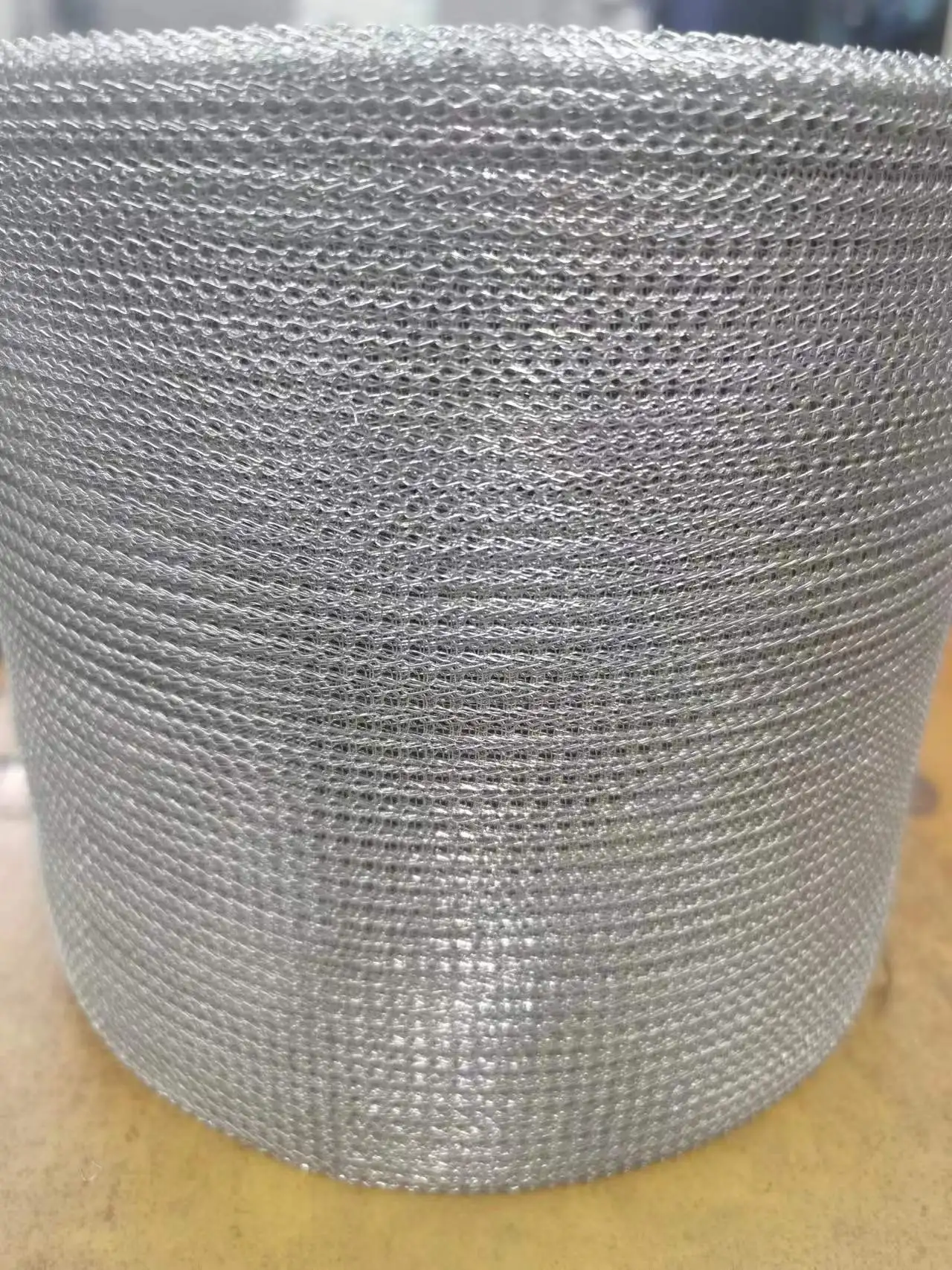 Manufacture tinned copper steel iron wire mesh braid shield mesh 150mm width EMI shielding knitted mesh sleeve