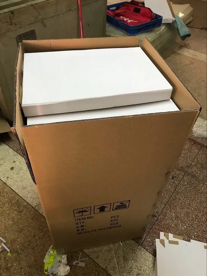 DS-4685 red car flashing arrow direction car emergency light chevron road sign