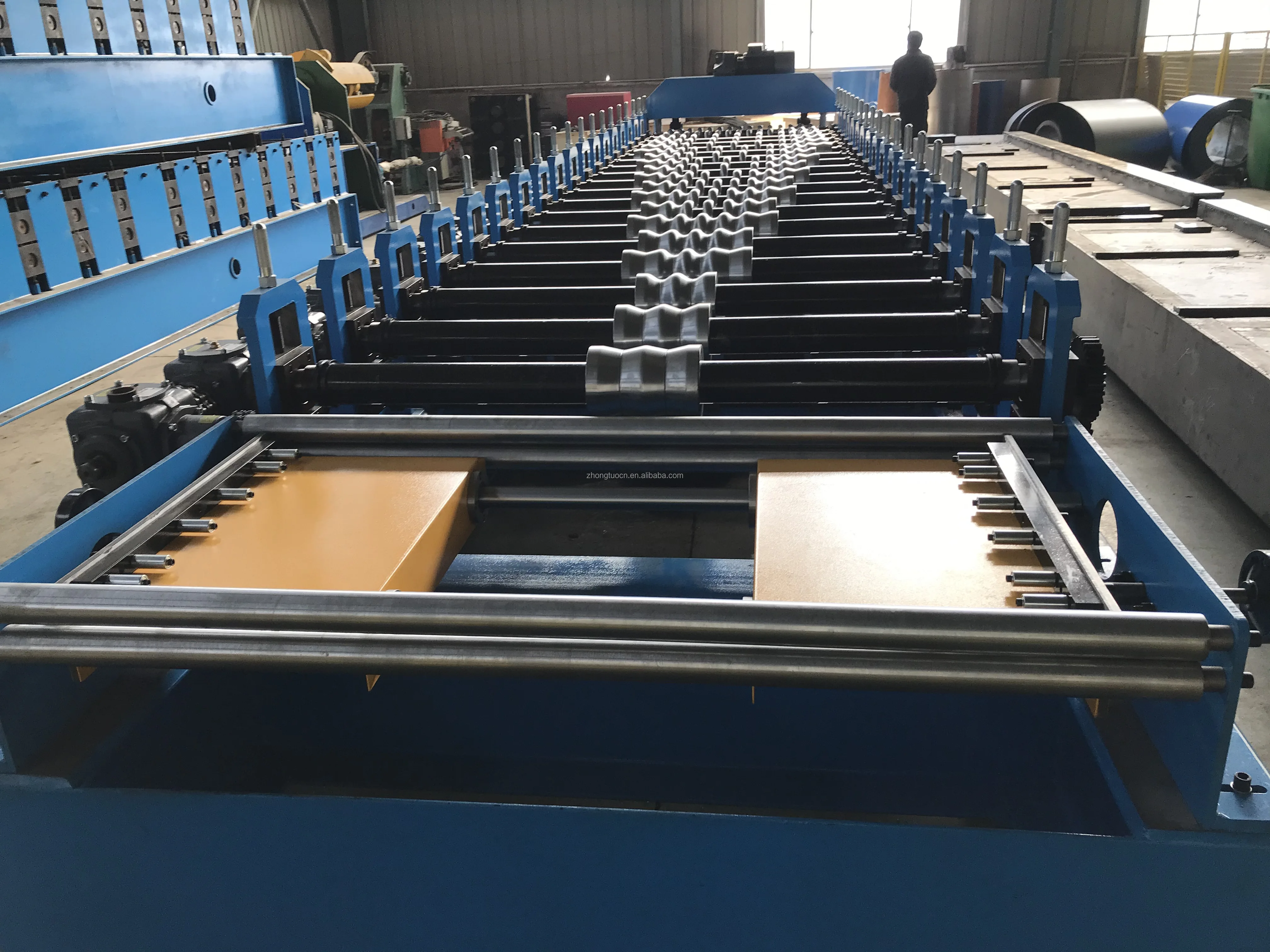 a5abf8f0483cdm.jpg