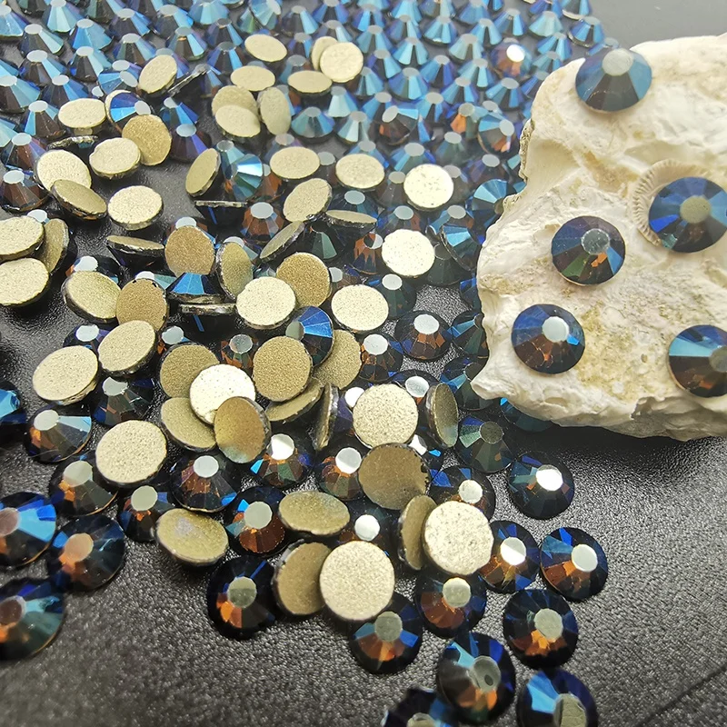 HZRcare Flatback Blue Glass Aluminum Synthetic Color Change Volcano Women Normal Crystal Clip Earrings Rhinestone