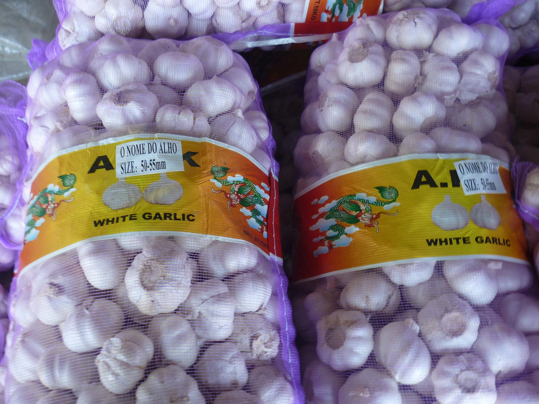 High quality 3.5cm 4.5cm 5.0cm 5.5cm 6.0cm Pure White Shandong Belgium nature grown garlic for sale
