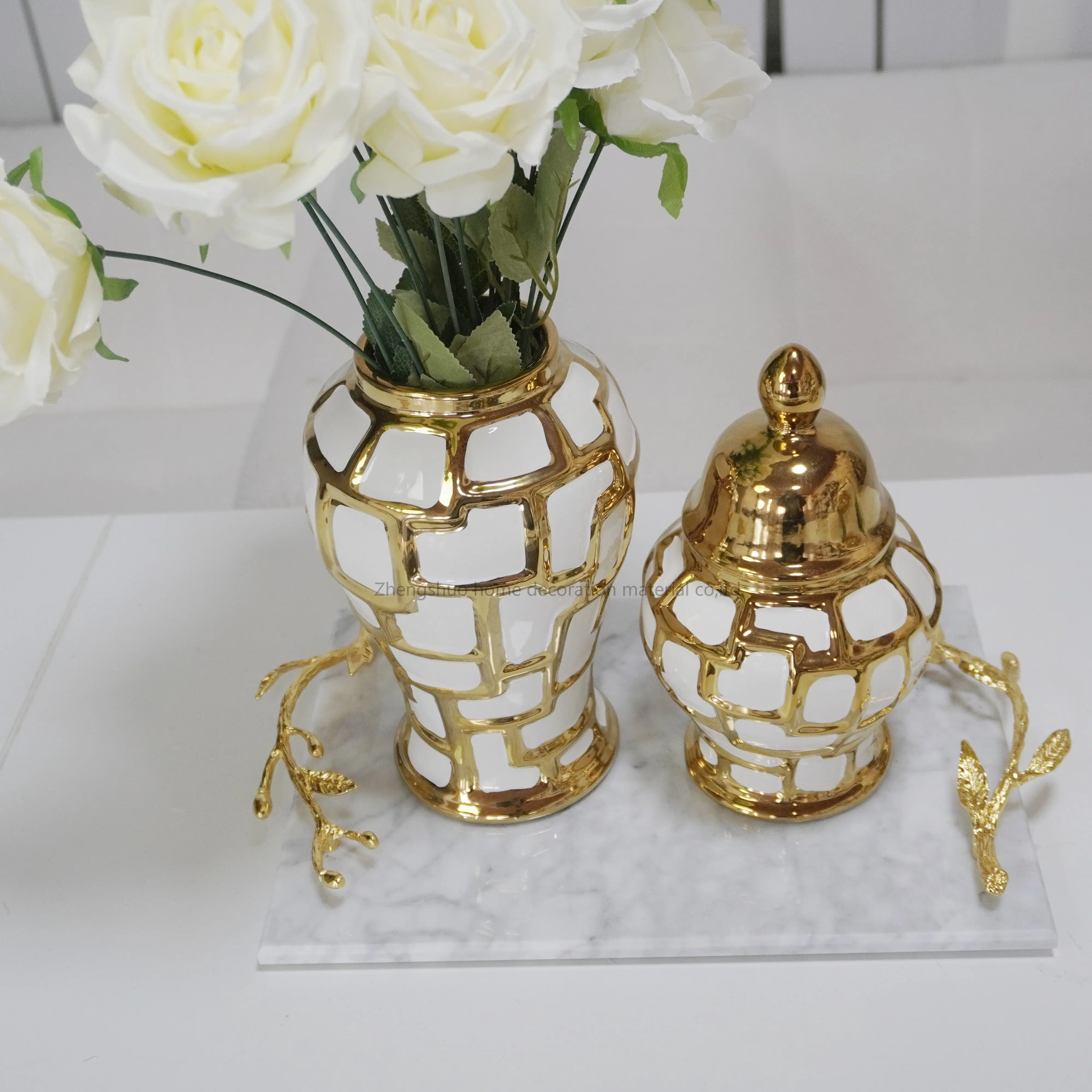 Factory wholesale  natural  white marble tray with gold flowers handles  for home decor