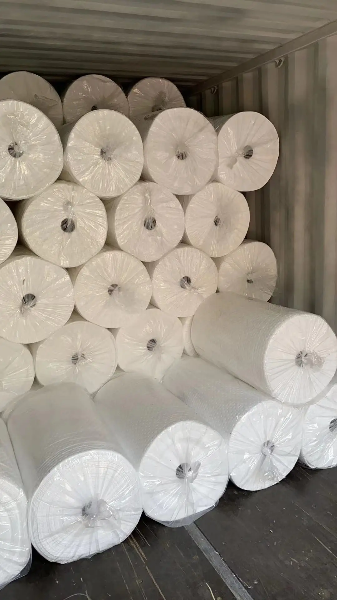 Eco-friendly 15inch * 50feet perforated oil only spill absorbent rolls