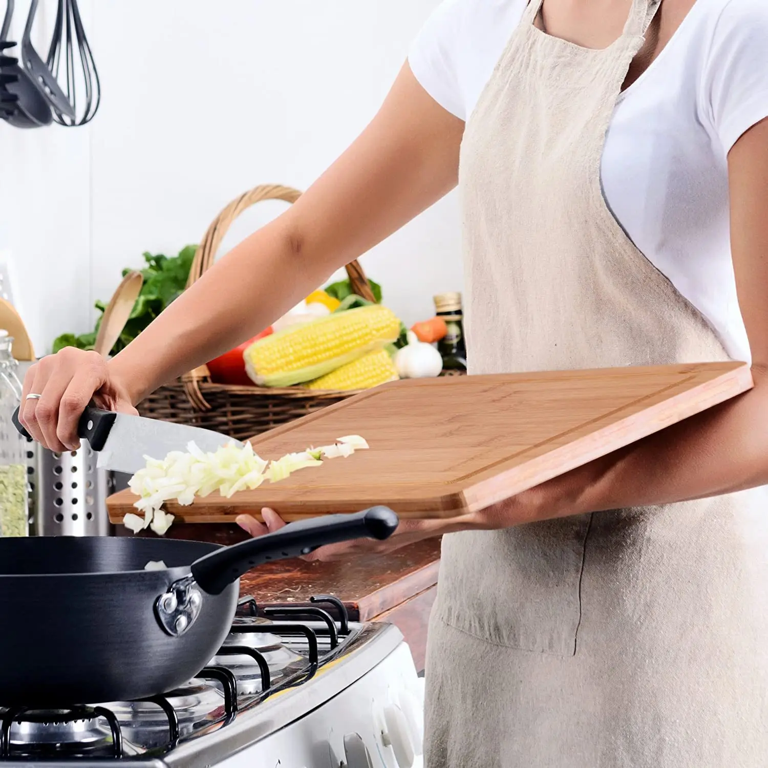 2021 hot sale bamboo Chopping Board Solid Kitchen Organic Bamboo Wood Cutting Board for kitchen