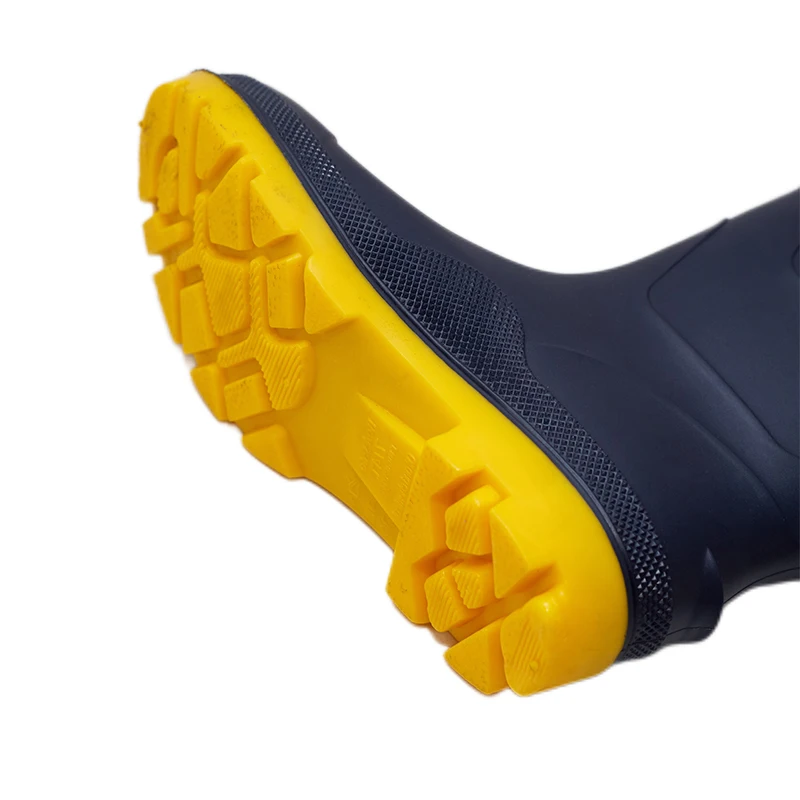 Wholesale cheap anti slip half boots industrial boots pvc rain boots