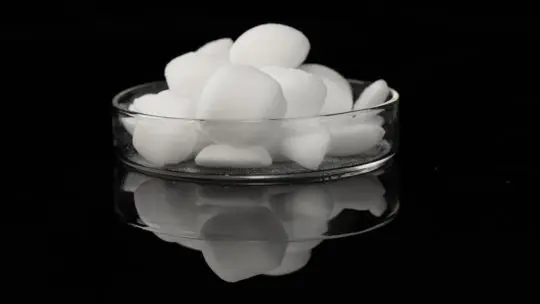 
Organic Compound C4H2O3 Maleic Anhydride Price for Synthetic intermediates 