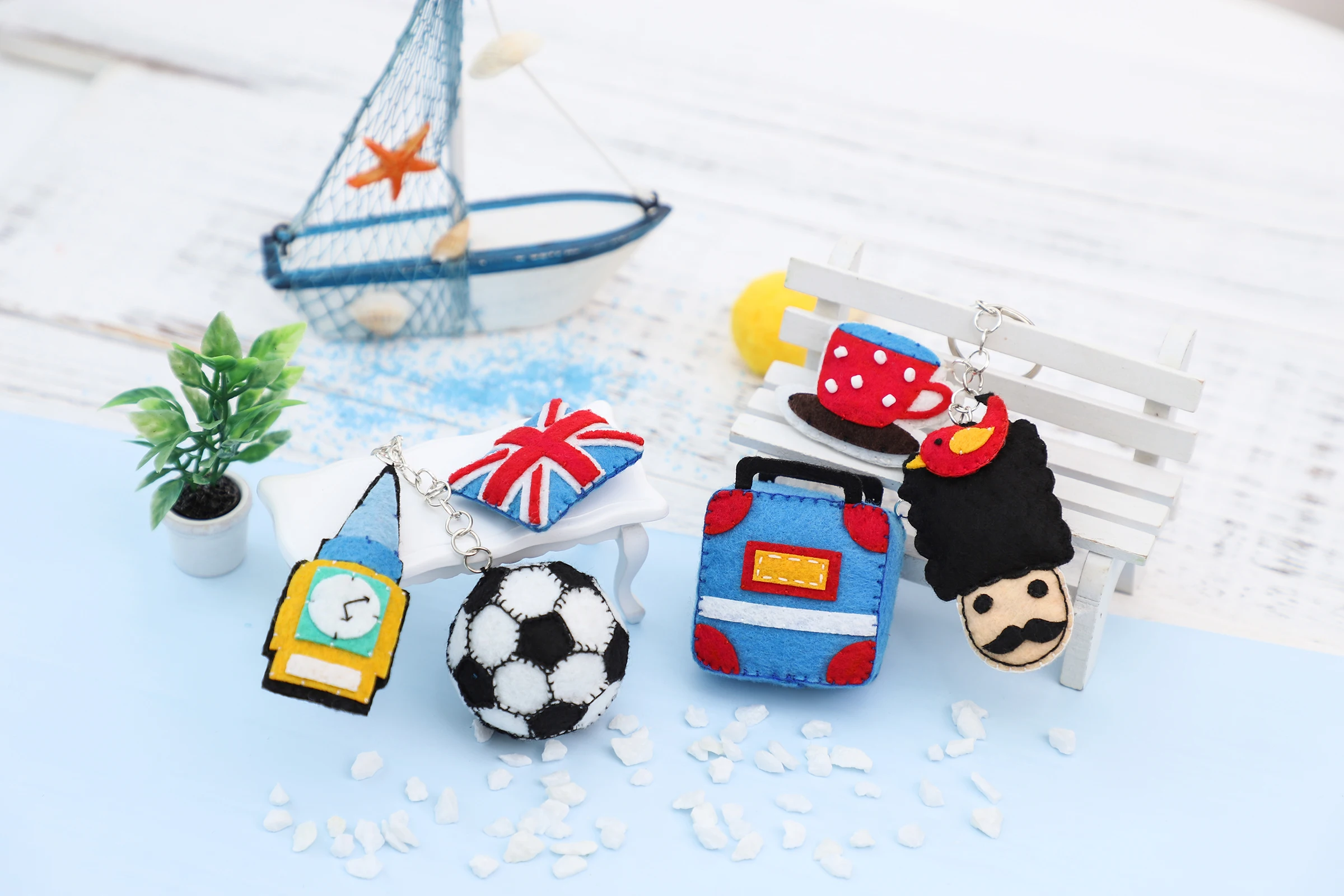 Dropshipping Non Woven Diy Sport Couples Fashion Keychains Pendant Luxury Keychain Toys