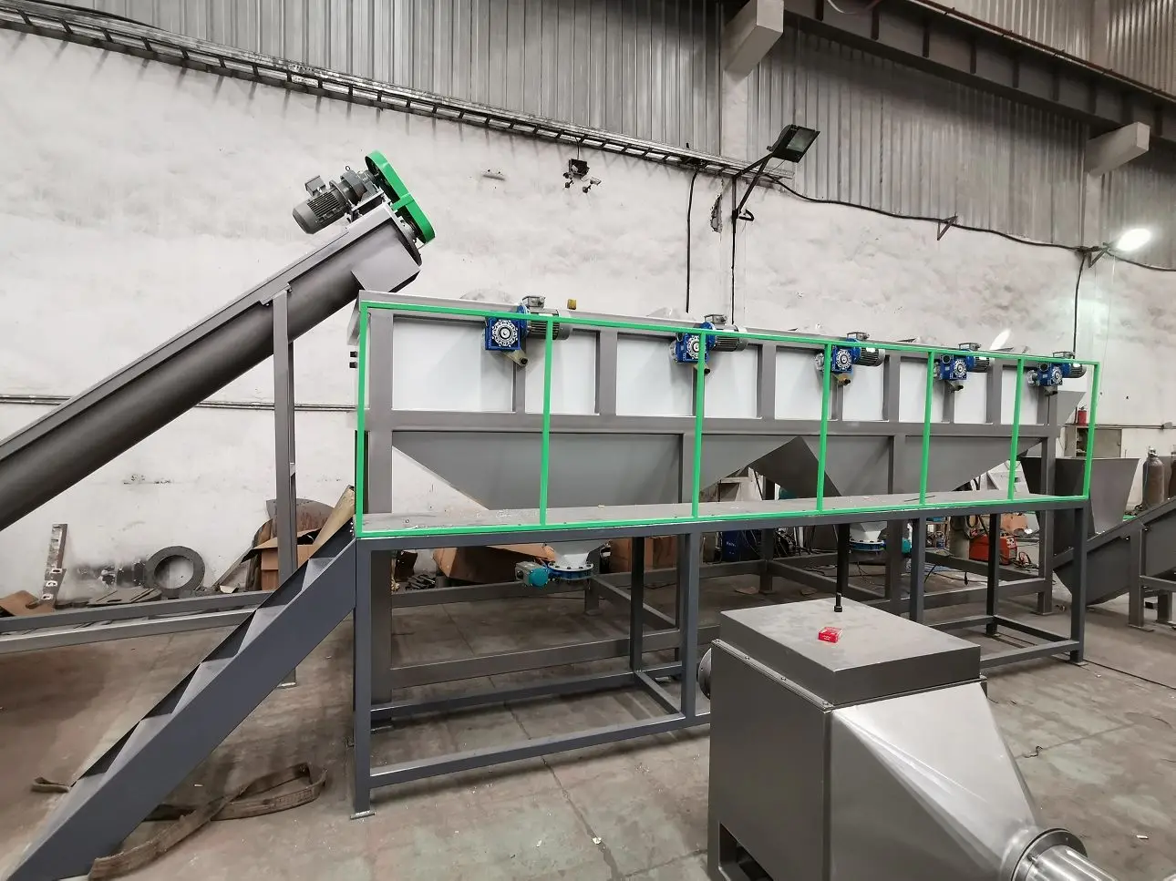 PE PP washing recycling machine rigid PE PP washing recycling machine , floating washing tank for hdpe flakes/