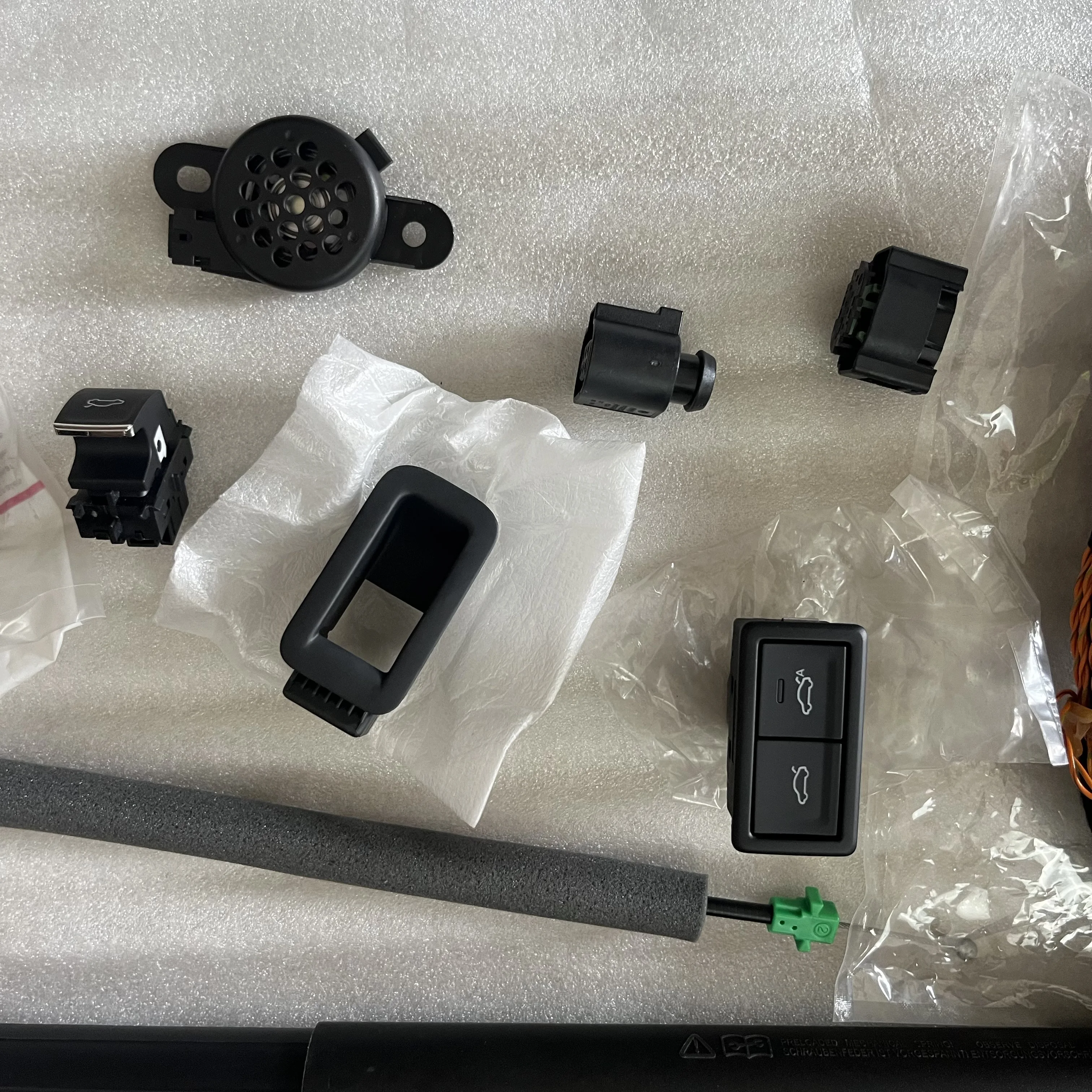 Power tailgate Tow Bar Electrics trunk package Kit Install Update KIT For Tiguan MK2