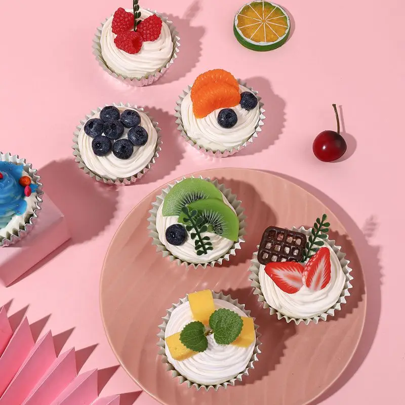 Factory Direct Sales strawberry shortcake party decorations baking cup cake paper cups