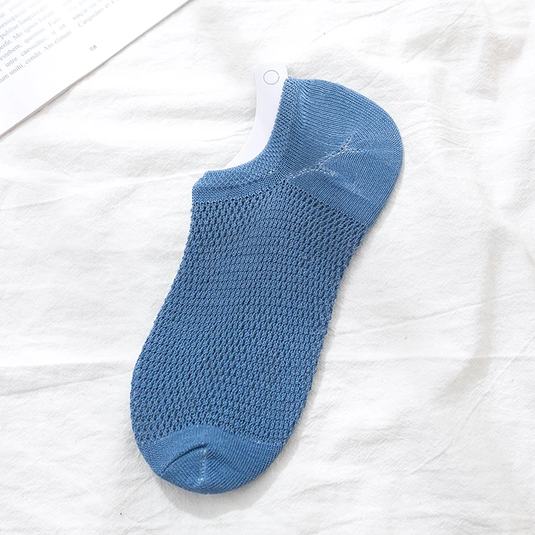 Custom design thin deodorant solid color silicone antiskid ship bamboo fiber mesh shallow mouth invisible socks for woman