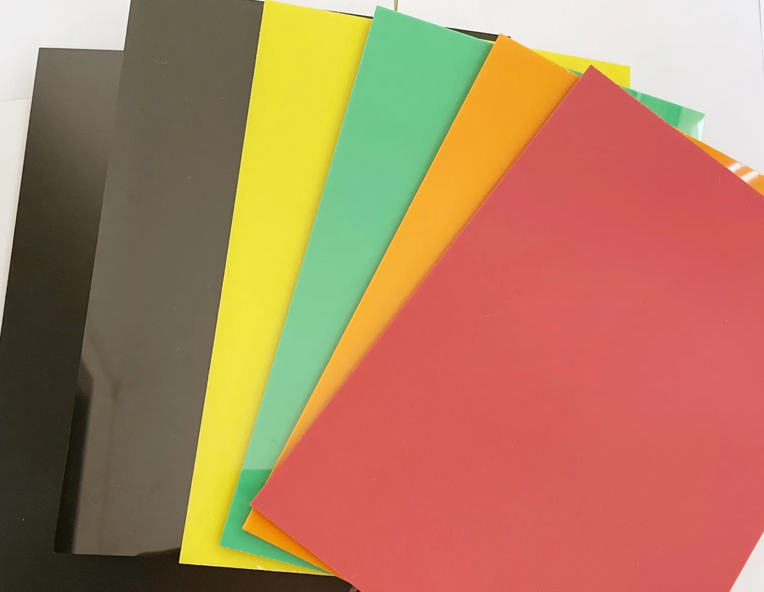 Factory Solid Color Milk White Blue Grey Black PP Polypropylene Sheet Milk White Acrylic Sheet / PMMA Plastic Sheet